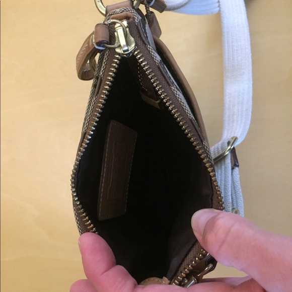 Tan Coach Crossbody Purse - Picture 6 of 7